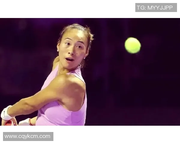 体操运动员的奋斗历程与巅峰时刻揭秘：从训练场到国际舞台的荣耀与挑战